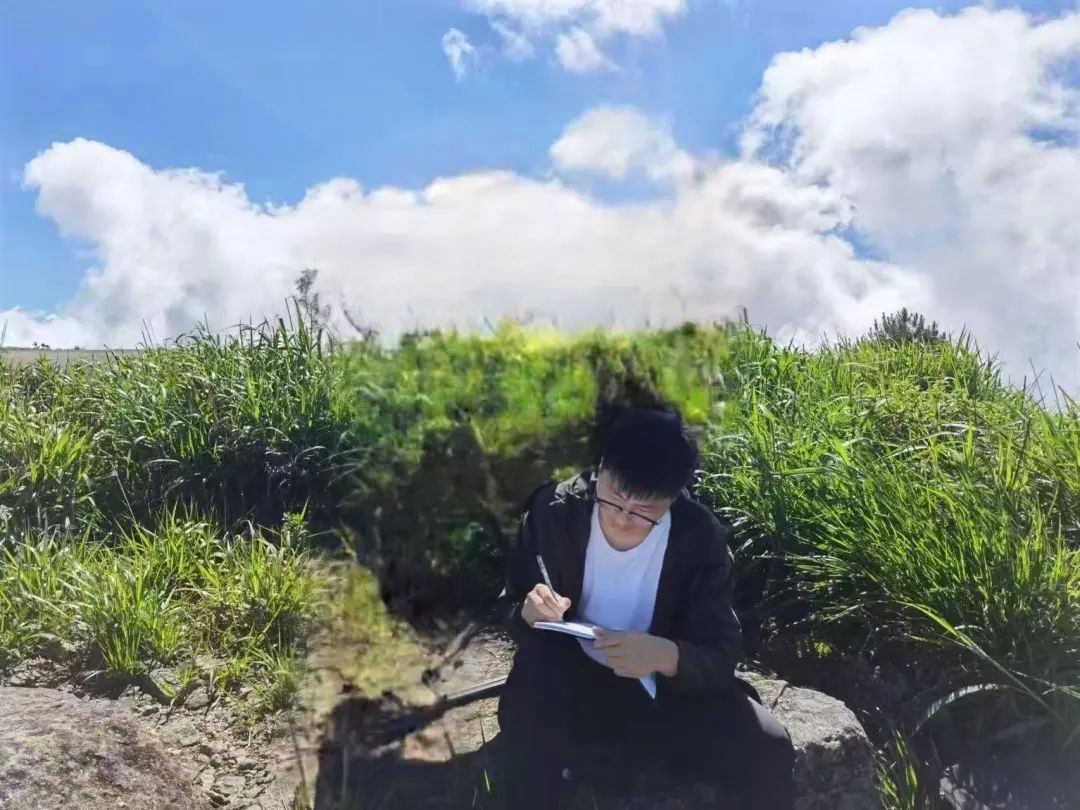 天妒英才!他因病去世,年仅37岁,曾在央视纪录片出镜 天妒英才!他因病去世,年仅37岁,曾在央视纪录片出镜