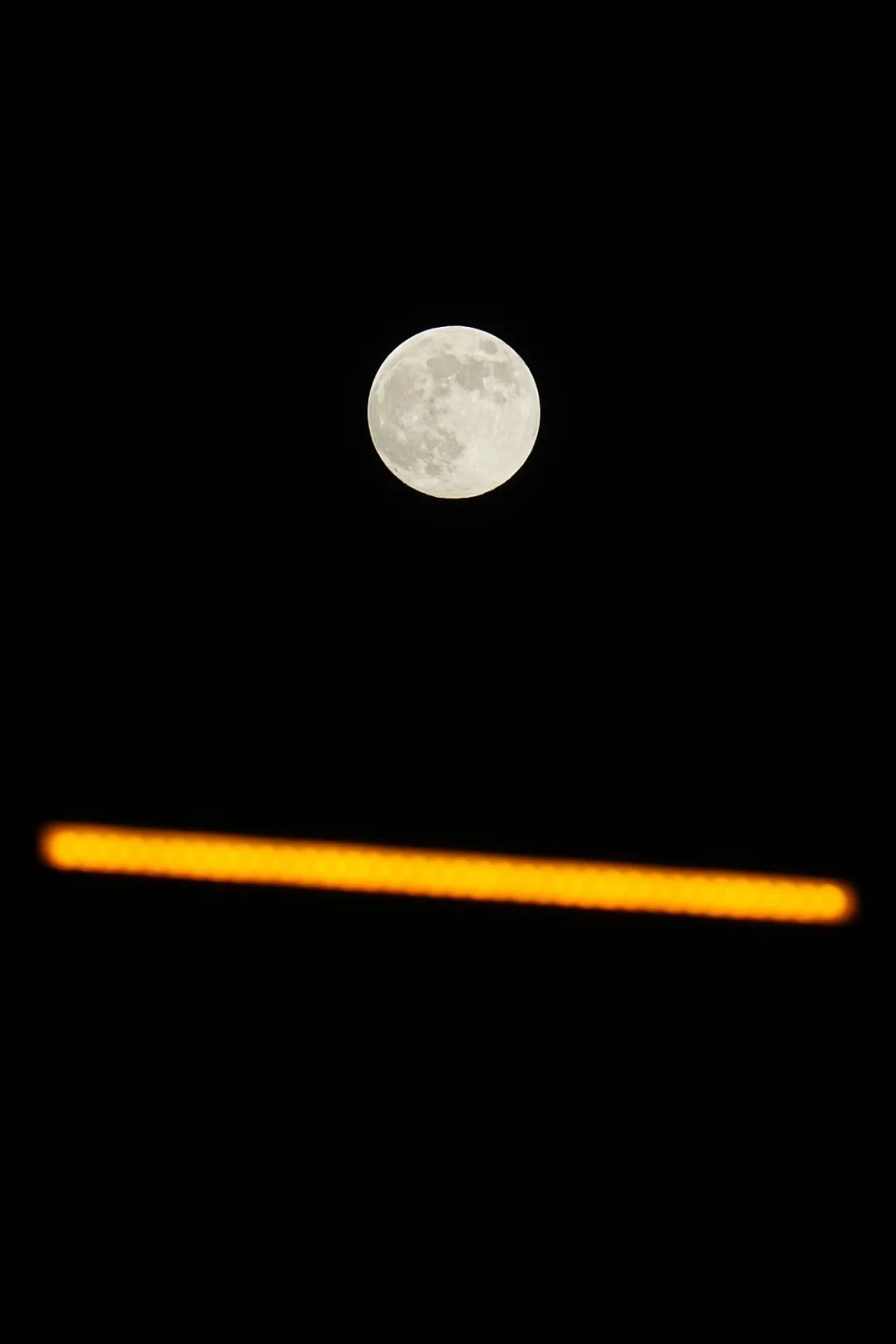 “超级月亮”,高清大图来了! “超级月亮”,高清大图来了!