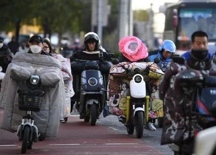 今夜起寒潮来袭 北京最低气温降幅将达10度