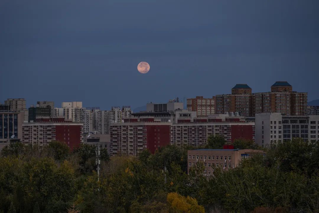 “超级月亮”,高清大图来了! “超级月亮”,高清大图来了!