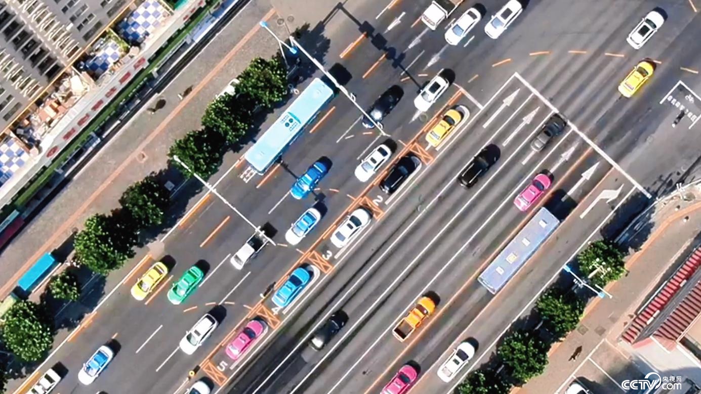 “联动式掉头”车辆怎么走?详细攻略请查收! “联动式掉头”车辆怎么走?详细攻略请查收!