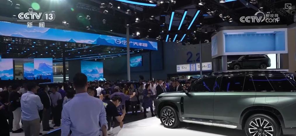 跟上“新”形势,年产迈上千万辆!新能源汽车市场智能化爆发 跟上“新”形势,年产迈上千万辆!新能源汽车市场智能化爆发