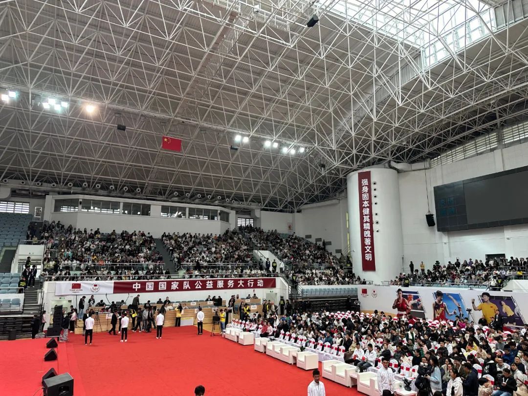 全红婵来武汉了！现场好燃！
