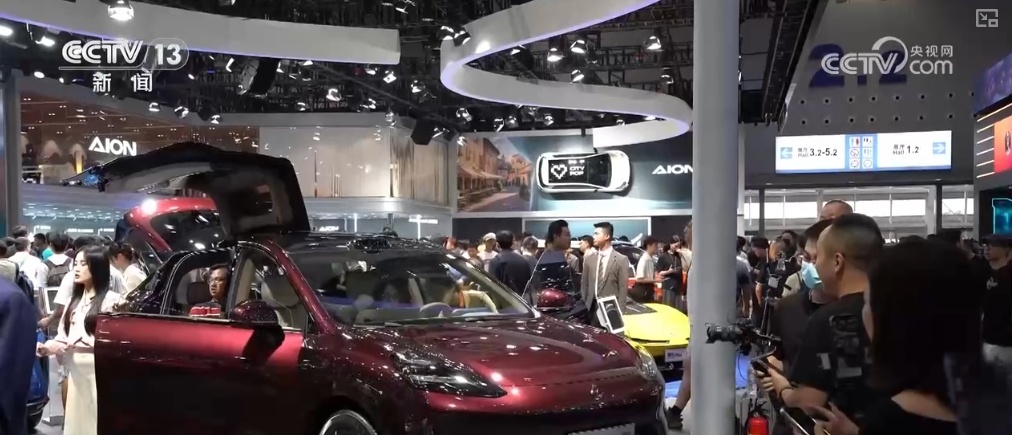 跟上“新”形势,年产迈上千万辆!新能源汽车市场智能化爆发 跟上“新”形势,年产迈上千万辆!新能源汽车市场智能化爆发