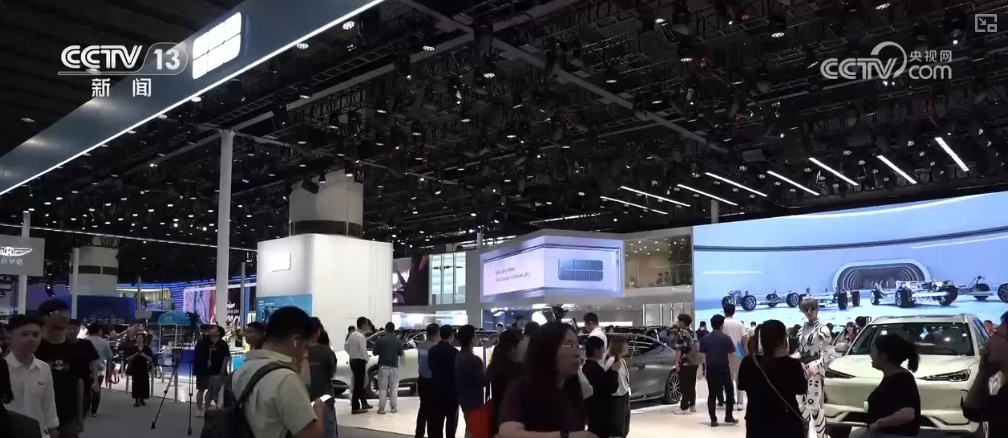 跟上“新”形势,年产迈上千万辆!新能源汽车市场智能化爆发 跟上“新”形势,年产迈上千万辆!新能源汽车市场智能化爆发