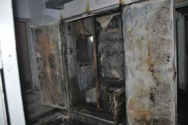 痛心！近期因电缆井起火事故已致2人身亡