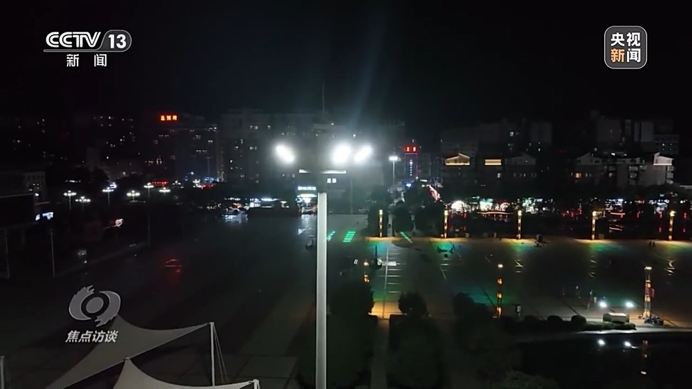 焦点访谈丨他曾为驱赶候鸟损失了三节指骨 如今为何加入了护飞队? 焦点访谈丨他曾为驱赶候鸟损失了三节指骨 如今为何加入了护飞队?