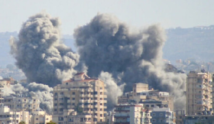 黎巴嫩富商含泪讲述战火生活 黎巴嫩富商含泪讲述战火生活