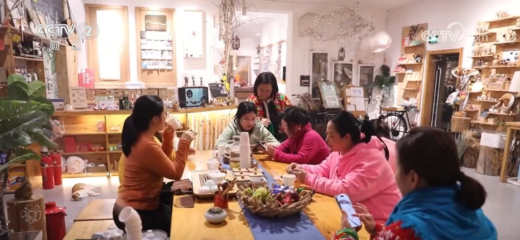 让“冰天雪地”变“金山银山” 创业新力量助推冰雪经济蓬勃发展