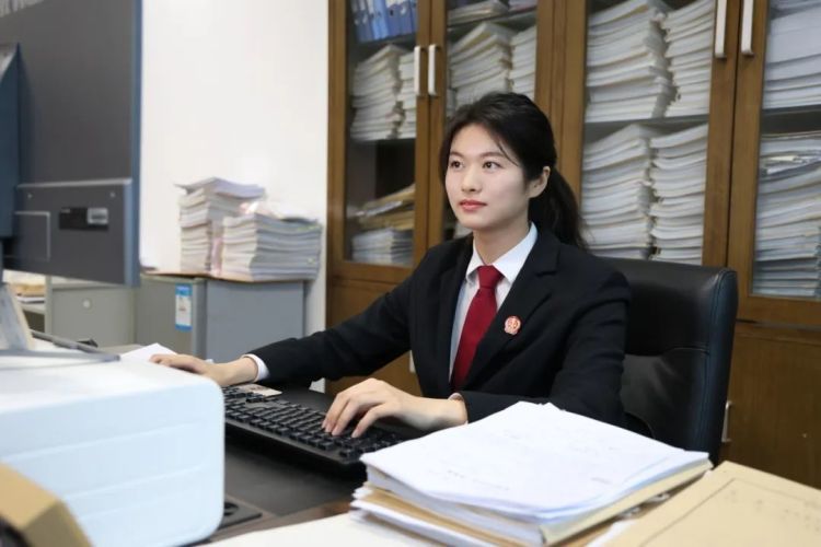 “内部渠道”买周杰伦演唱会门票？男子诈骗粉丝46万余元，判了！