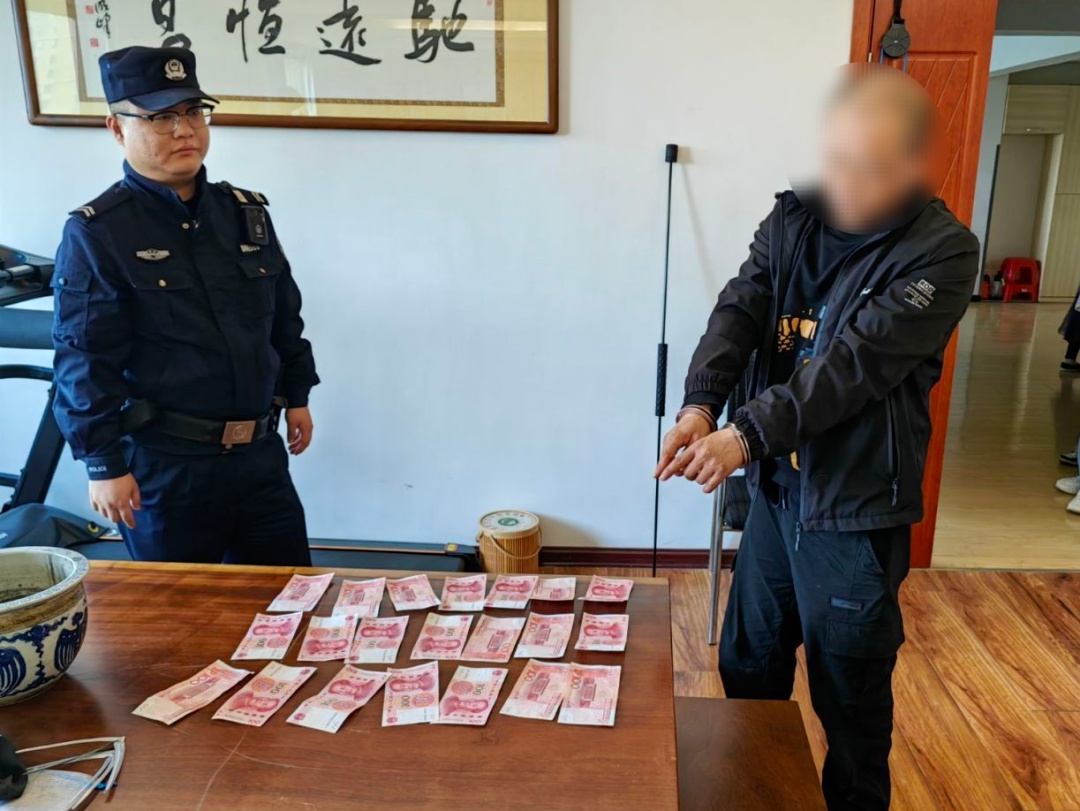 又哭了...民警:我抓的人,我“哄”呗 又哭了...民警:我抓的人,我“哄”呗