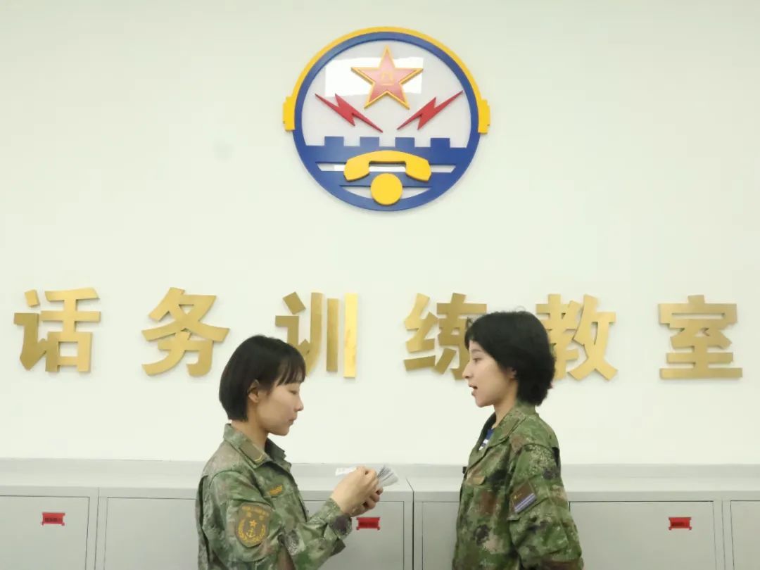 恭喜！00后娜扎，第一名！