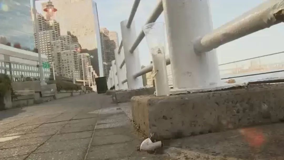 华人男子纽约街头被流浪汉捅死!行凶者有八次被捕前科,一个月前刚获保释 华人男子纽约街头被流浪汉捅死!行凶者有八次被捕前科,一个月前刚获保释