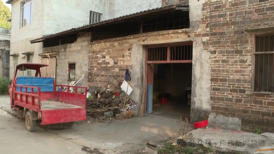 网传广西一走失男童被找到时赤身裸体,疑似被拐!调查后发现…… 网传广西一走失男童被找到时赤身裸体,疑似被拐!调查后发现……