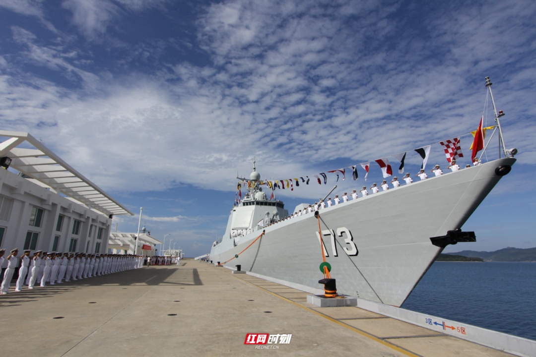 海南舰长沙舰将访问香港 海南舰长沙舰将访问香港