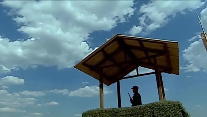 快20年了,还是忍不住为这部剧流泪 快20年了,还是忍不住为这部剧流泪