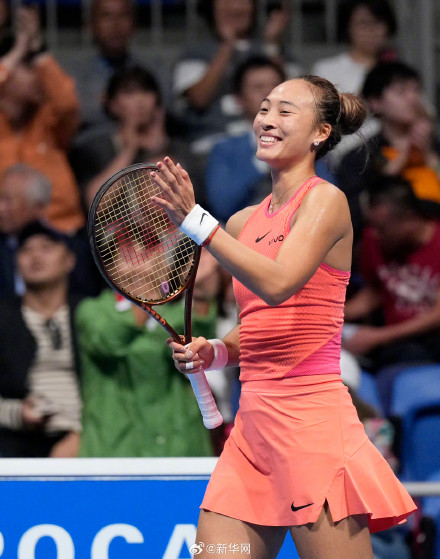 未来可期！郑钦文入围WTA2024赛季年度最佳球员提名