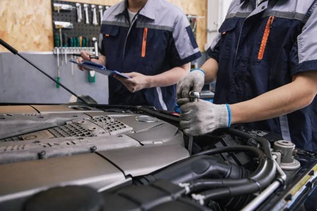 网约车一年多碰撞41次,是巧合还是故意? 网约车一年多碰撞41次,是巧合还是故意?