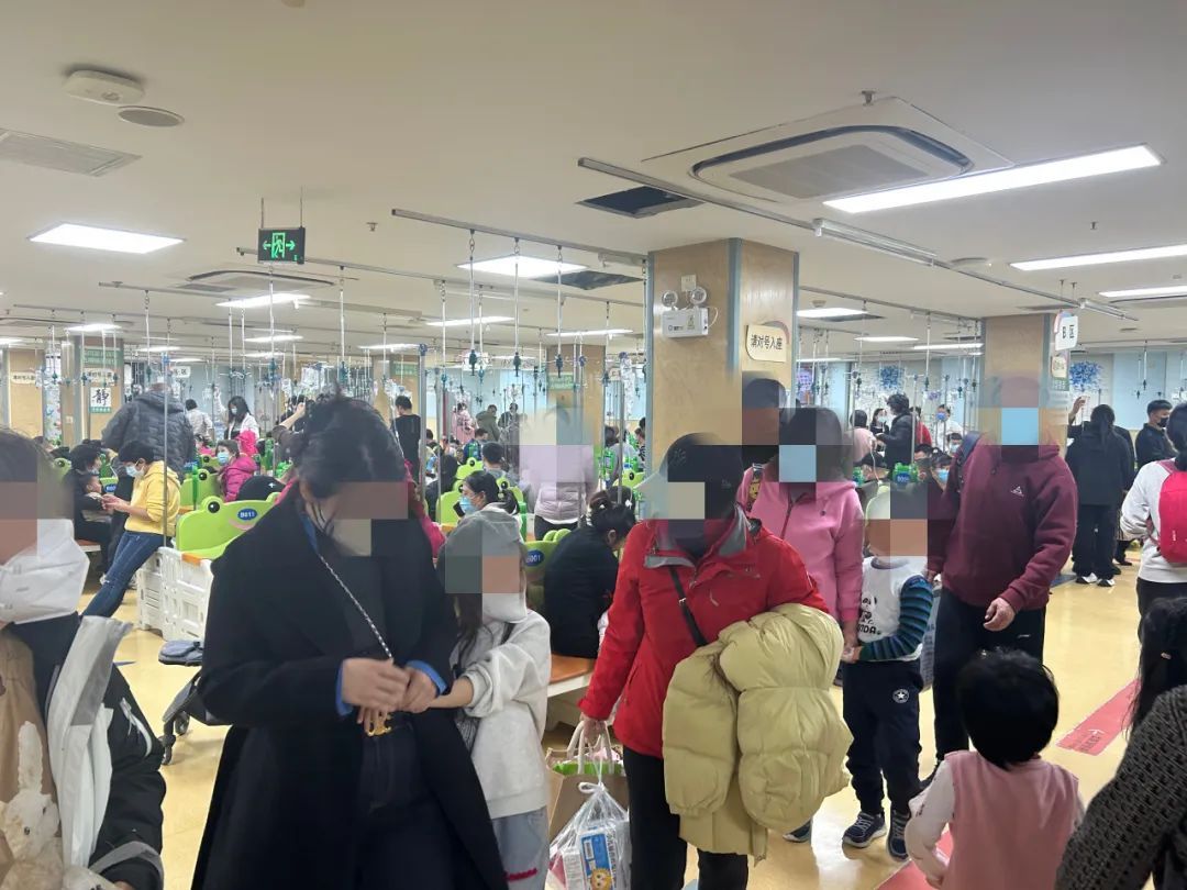 呼吸道感染高发，输液排队过千号！医院分级诊疗衔接亟待畅通