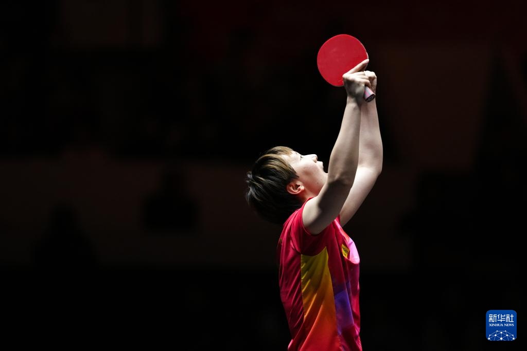 乒乓球WTT福冈总决赛:王曼昱获女单冠军 乒乓球WTT福冈总决赛:王曼昱获女单冠军