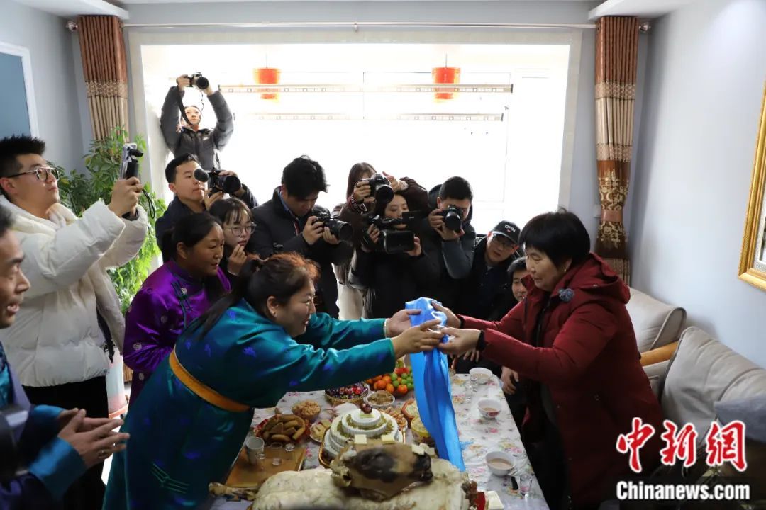 续写 “三千孤儿入内蒙” 新篇:跨越64年的双向奔赴 续写 “三千孤儿入内蒙” 新篇:跨越64年的双向奔赴