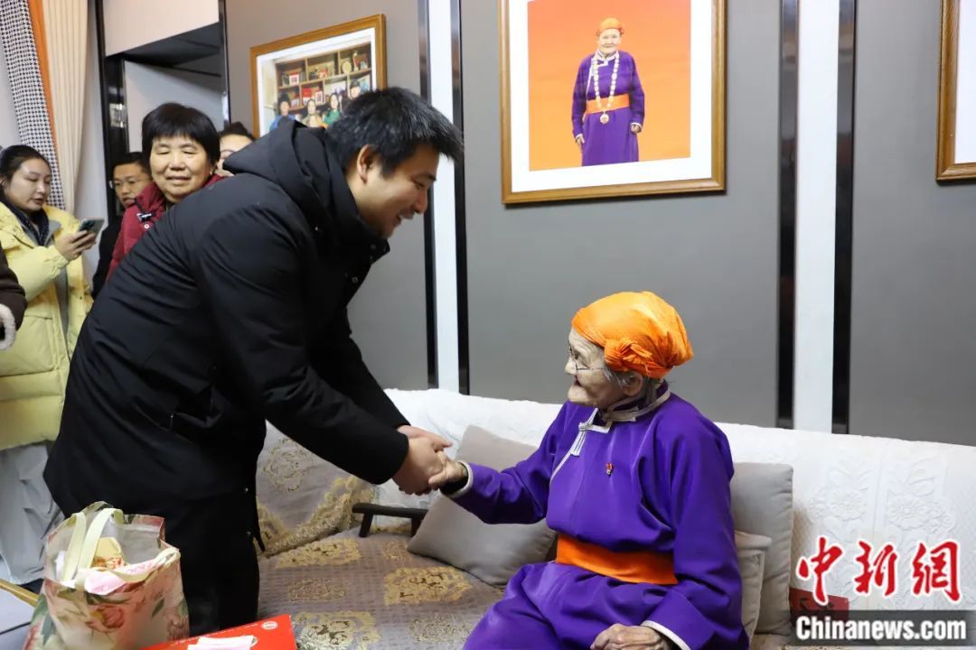 续写 “三千孤儿入内蒙” 新篇:跨越64年的双向奔赴 续写 “三千孤儿入内蒙” 新篇:跨越64年的双向奔赴