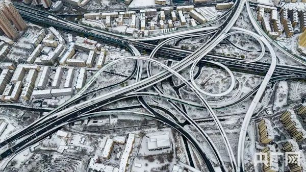 寒潮威力显现！多图直击北方降雪现场→