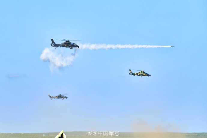 大片来袭!中部战区实弹训练高燃瞬间 大片来袭!中部战区实弹训练高燃瞬间