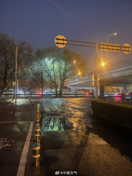 北京大风雨雪降温强势来袭
