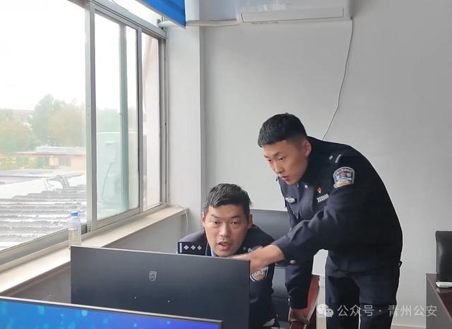 深夜，他爬进别人的店里...