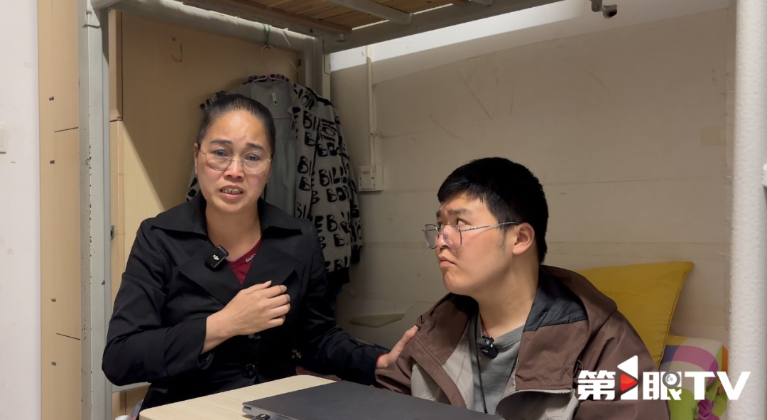 曾被预言活不过18岁，妈妈将他“推”进大学校园