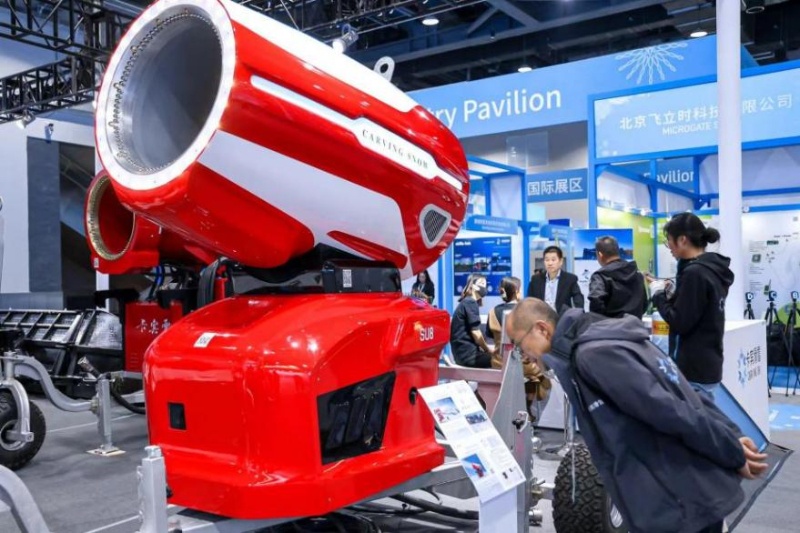 冰雪“热”带来新风口