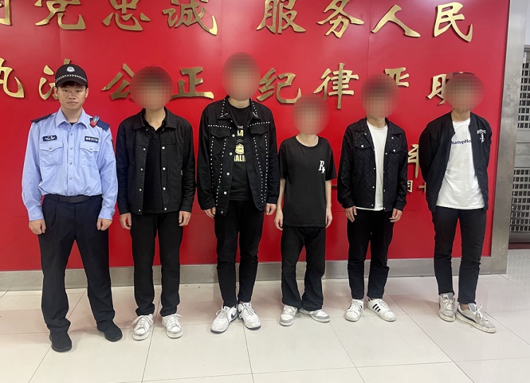 抓获12人！广东惠州公安连破4起“拉车门”盗窃案