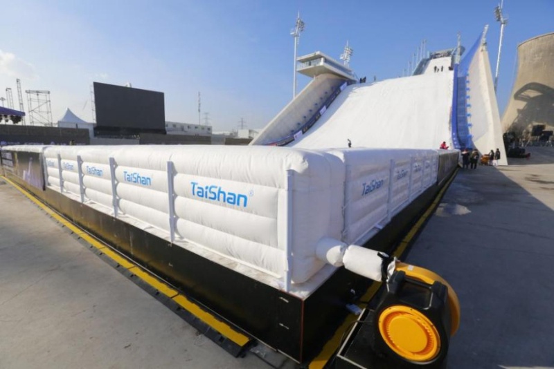 冰雪“热”带来新风口