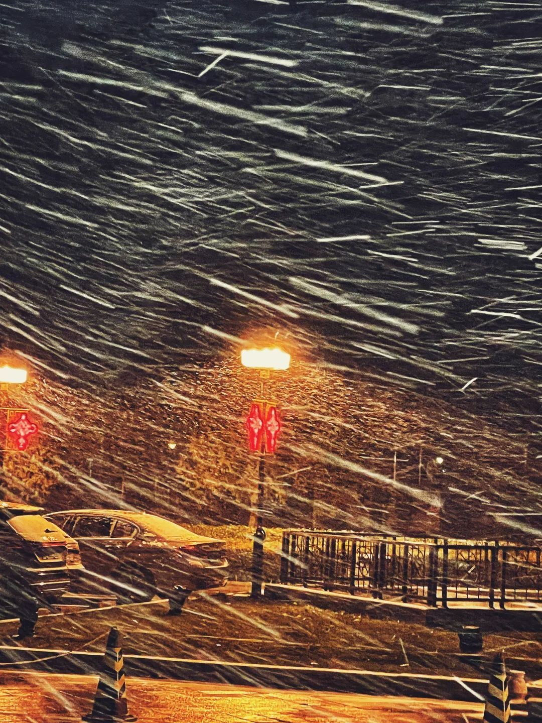 昨夜的雪算不算北京的初雪?成因是何?今晚还会有么? 昨夜的雪算不算北京的初雪?成因是何?今晚还会有么?