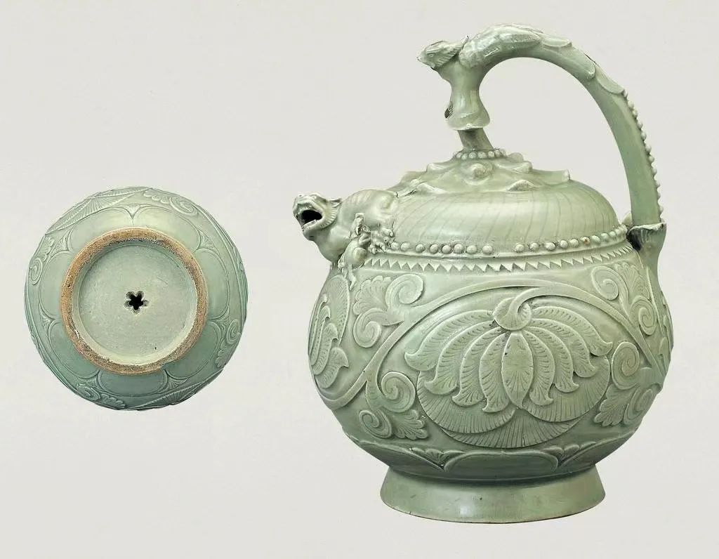 太开门了!千万粉丝博主“听泉赏宝”撞脸陕西这件文物!登上热榜! 太开门了!千万粉丝博主“听泉赏宝”撞脸陕西这件文物!登上热榜!