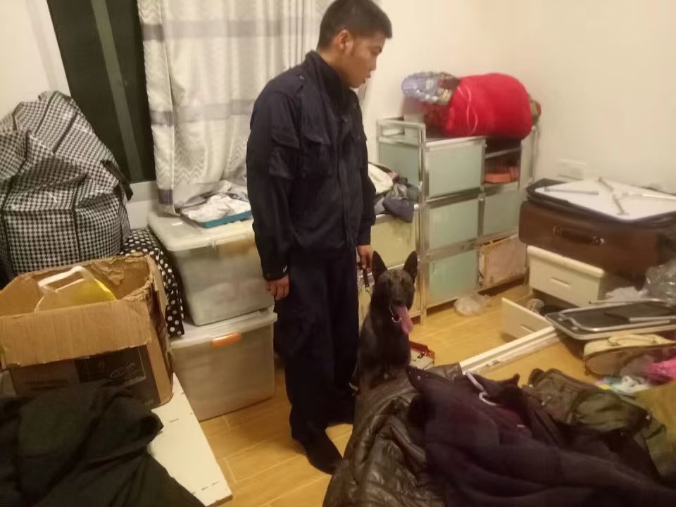 “刀锋”，一路走好！