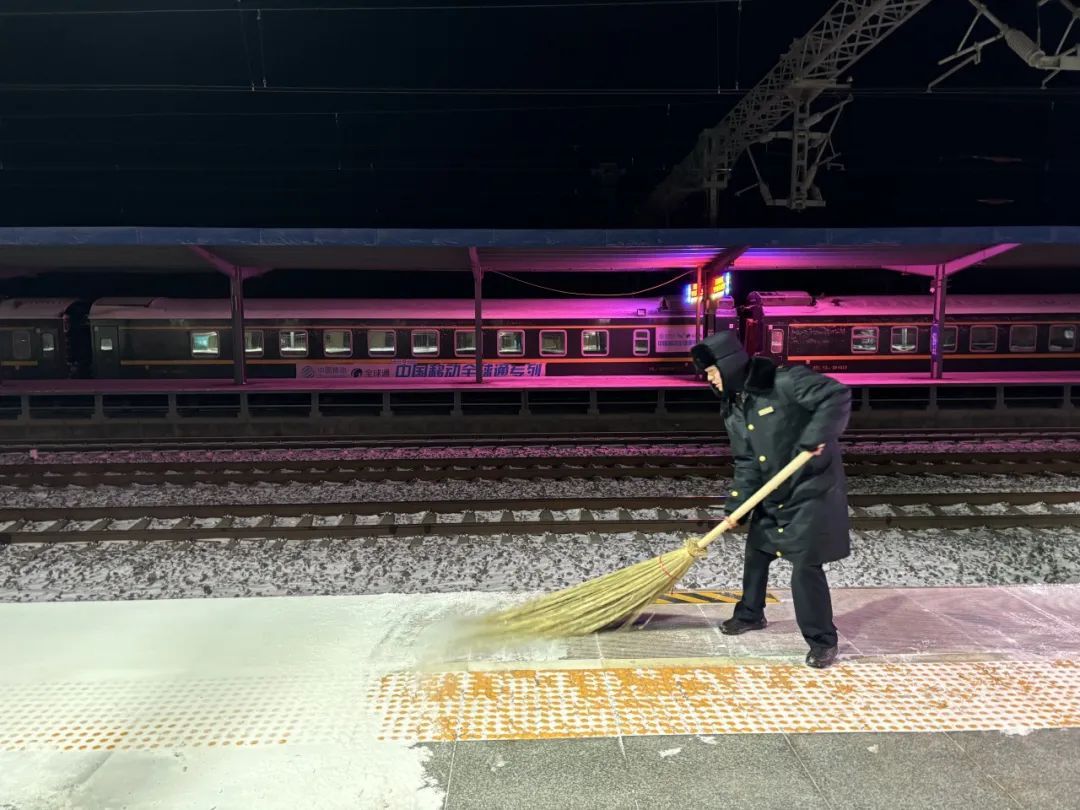 “一位旅客也没有落下！” 他们做到了！