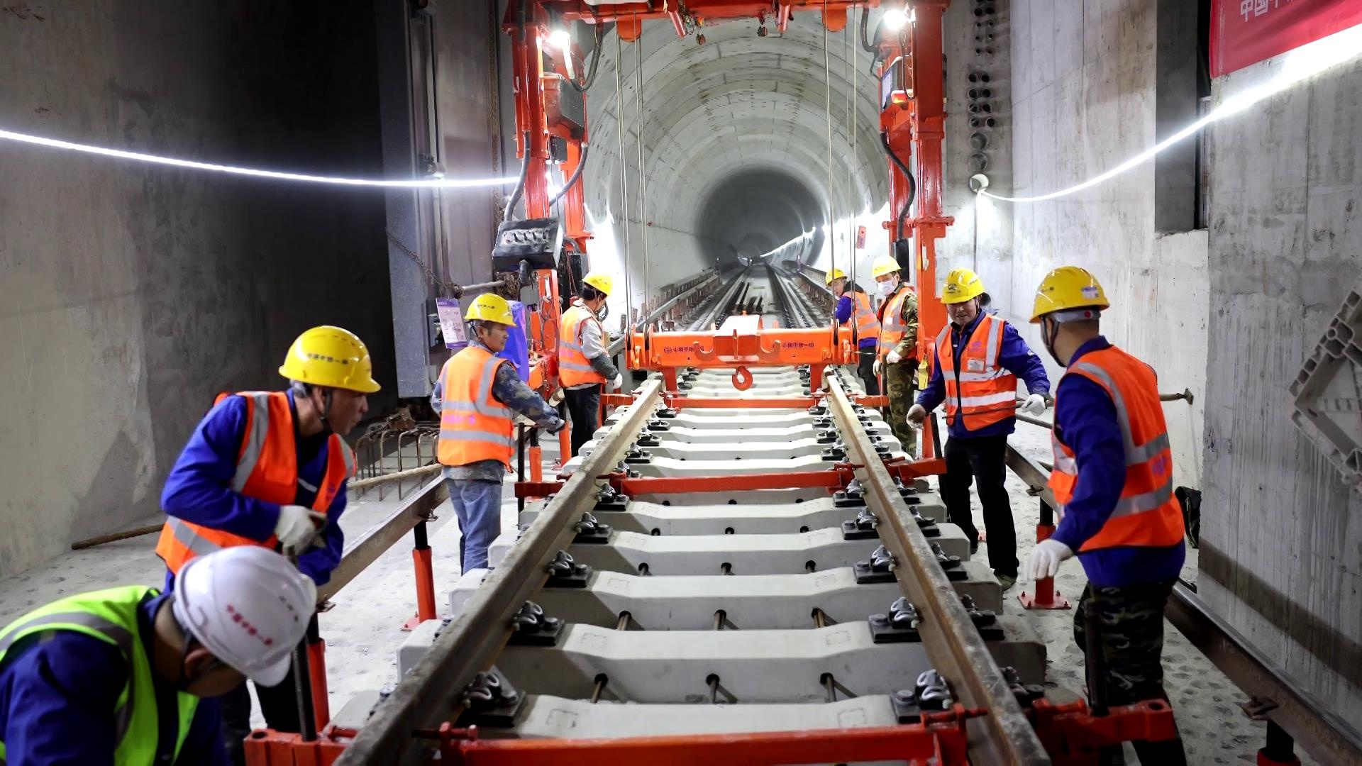 杭德市域铁路I标段轨道贯通 杭德市域铁路I标段轨道贯通