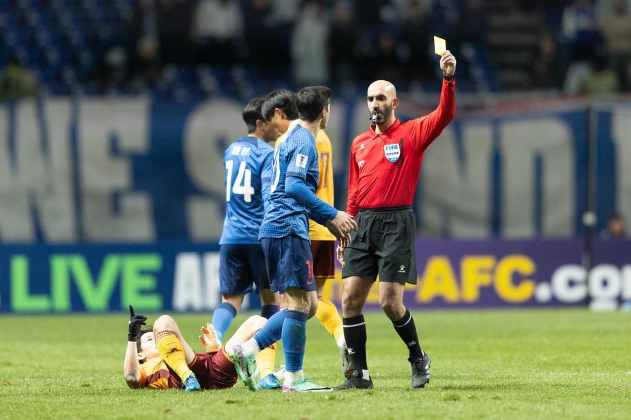 亚冠-申花全场被动0-1不敌光州FC 仍居第六