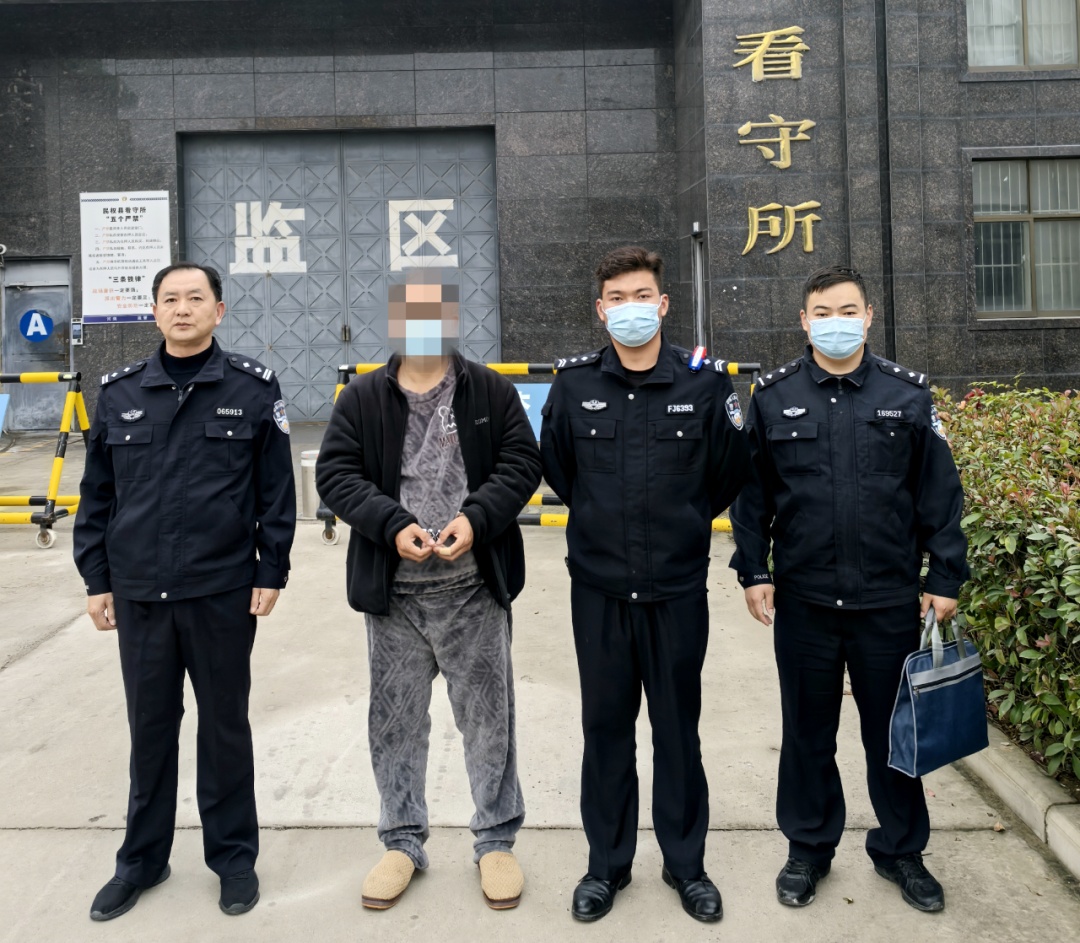 抓小偷!这4人落网! 抓小偷!这4人落网!