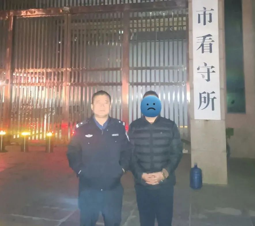 抓小偷!这4人落网! 抓小偷!这4人落网!