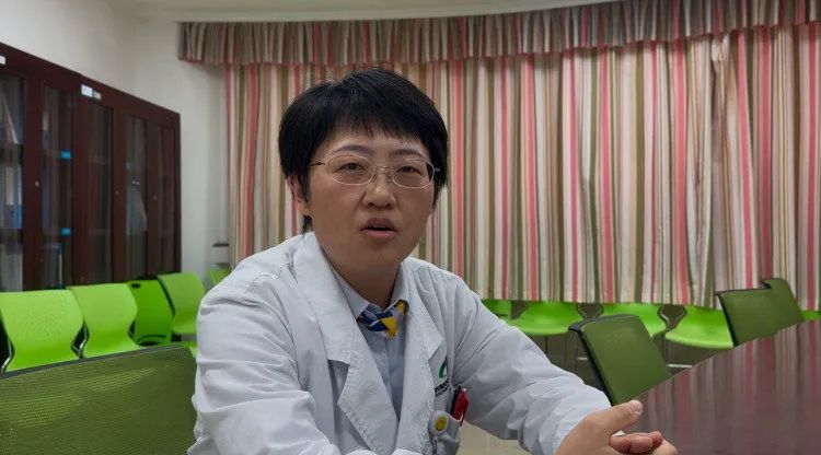 “我们随叫随到”熊猫血宝宝急需救助，重庆热心人接力相助