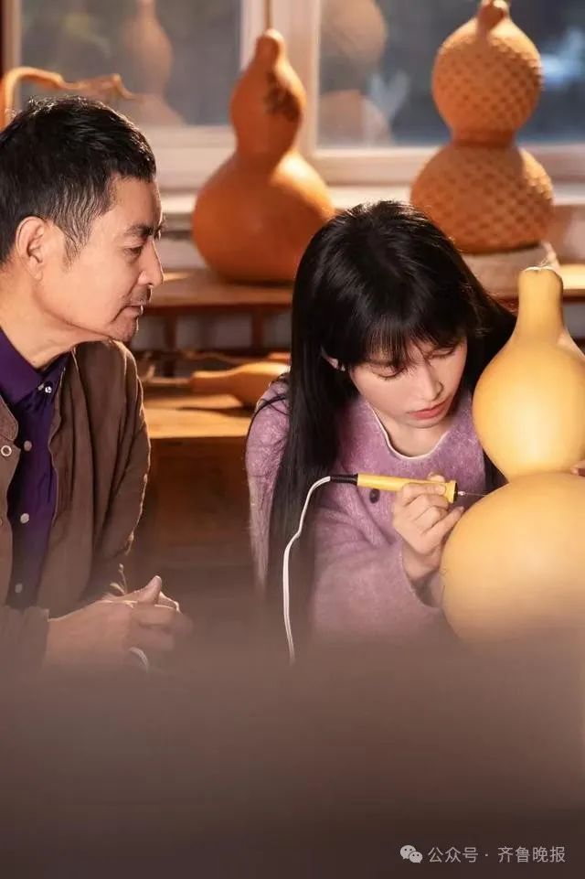 李子柒现身烟台！学新技艺、穿汉服……网友：蓬莱来“仙子”了