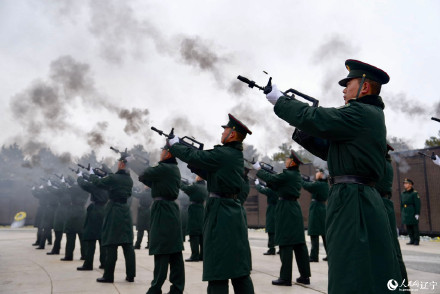 现场图!第十一批志愿军烈士遗骸安葬仪式 现场图!第十一批志愿军烈士遗骸安葬仪式