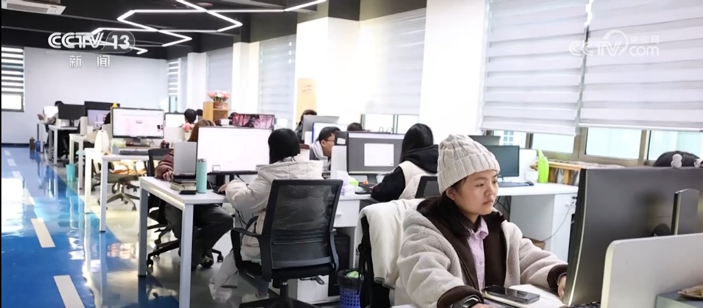 税务部门服务提速提质 助力企业安心阔步“出海”抢订单