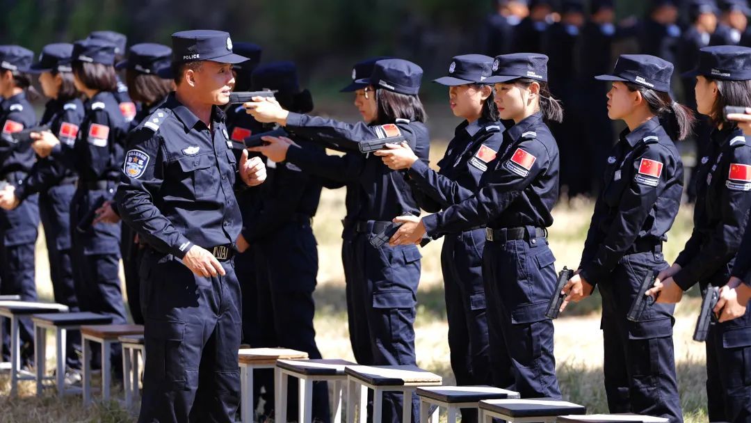 “兔子警官”，加油！
