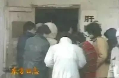 "死亡率85%"!著名主持人自曝患病经历:已下病危通知!上海曾有30万人中招 "死亡率85%"!著名主持人自曝患病经历:已下病危通知!上海曾有30万人中招