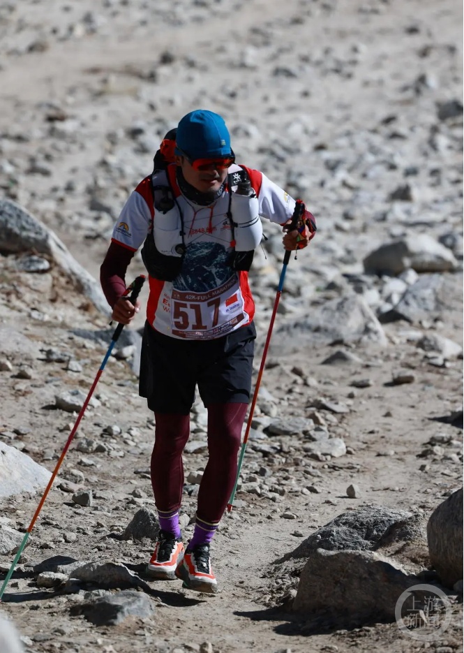 珠峰上跑马拉松?起点海拔5364米,越野跑冠军选手也望而却步 珠峰上跑马拉松?起点海拔5364米,越野跑冠军选手也望而却步