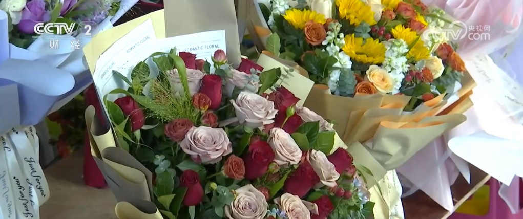 鲜花“颜值”变为经济“产值” “美丽经济”活力足